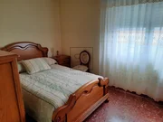 Casa con gran finca para entrar a vivir en el castro, narón