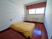 Piso reformado en caranza-ferrol