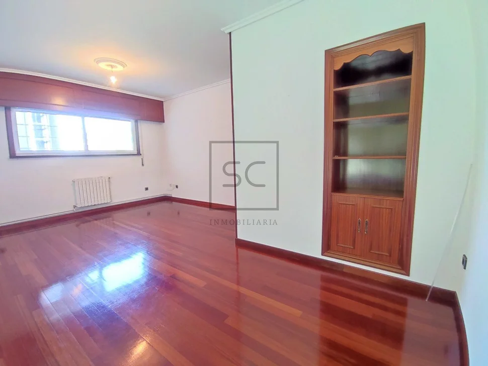 Piso reformado en caranza-ferrol