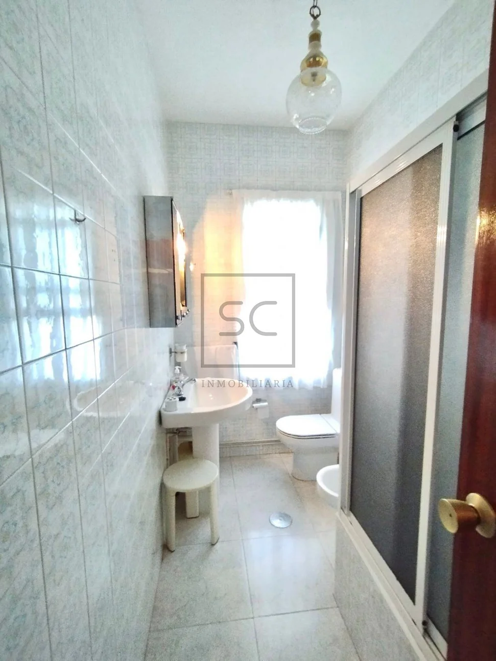 Se Vende Piso Amplio y Luminoso en la Gándara, Narón