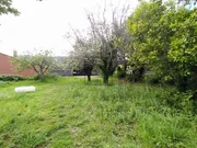 Casa adosada con patio y terreno en serantes, ferrol