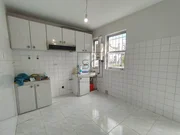 Casa adosada con patio y terreno en serantes, ferrol