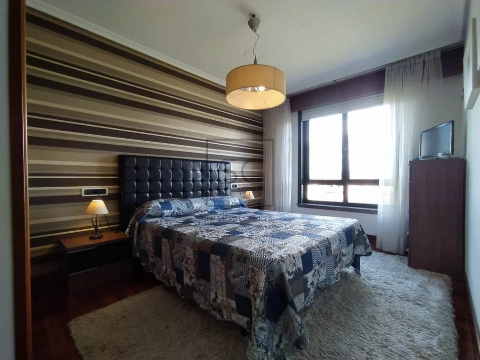 Espectacular apartamento amueblado en berton, narón