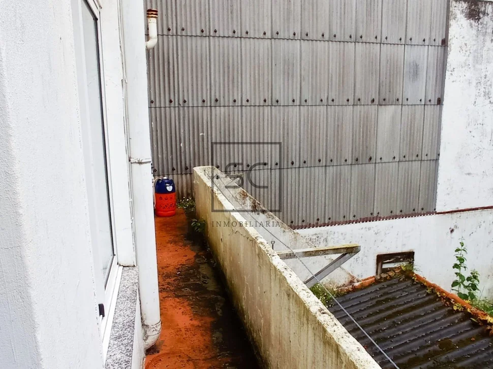 Casa en canido de dos plantas independiente en canido, ferrol