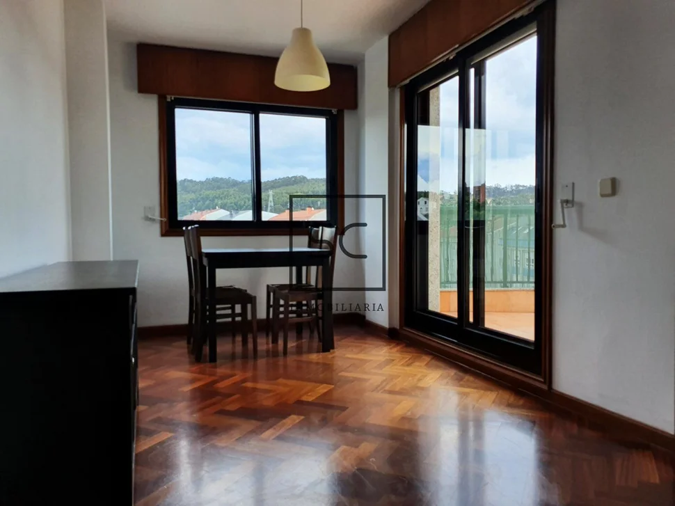 Apartamento con terraza