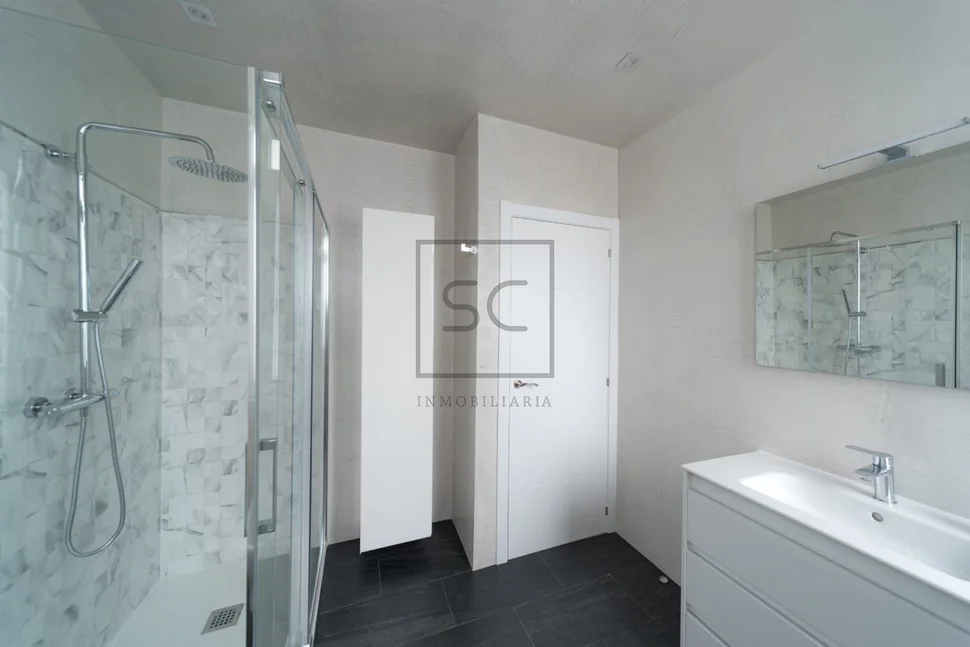 Moderno apartamento amueblado en zona ultramar