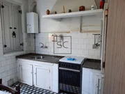 Casa con patio para reforma en a gándara, narón