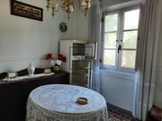 Casa con patio para reforma en a gándara, narón