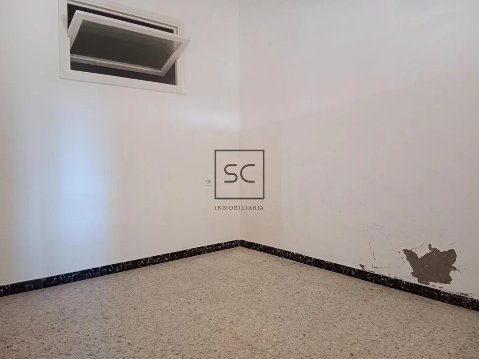 Casa para Reformar con Vistas al Mar en O Seixo, Mugardos