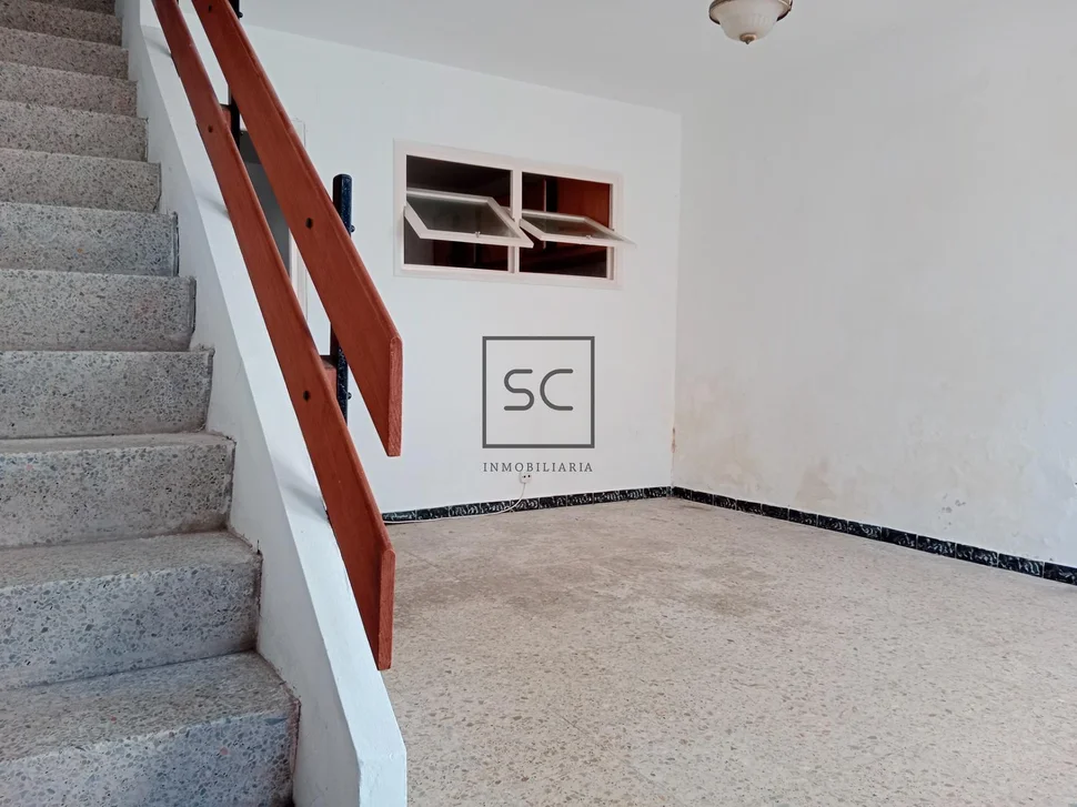 Casa para Reformar con Vistas al Mar en O Seixo, Mugardos