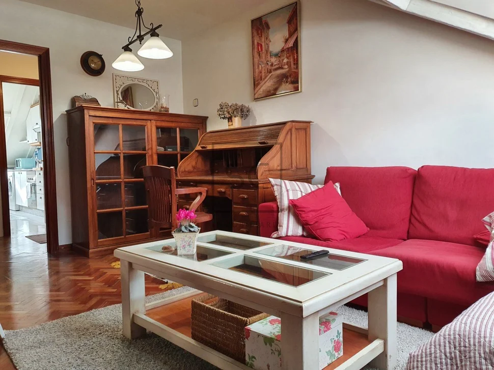 Ático con ascensor en pastoriza, arteixo