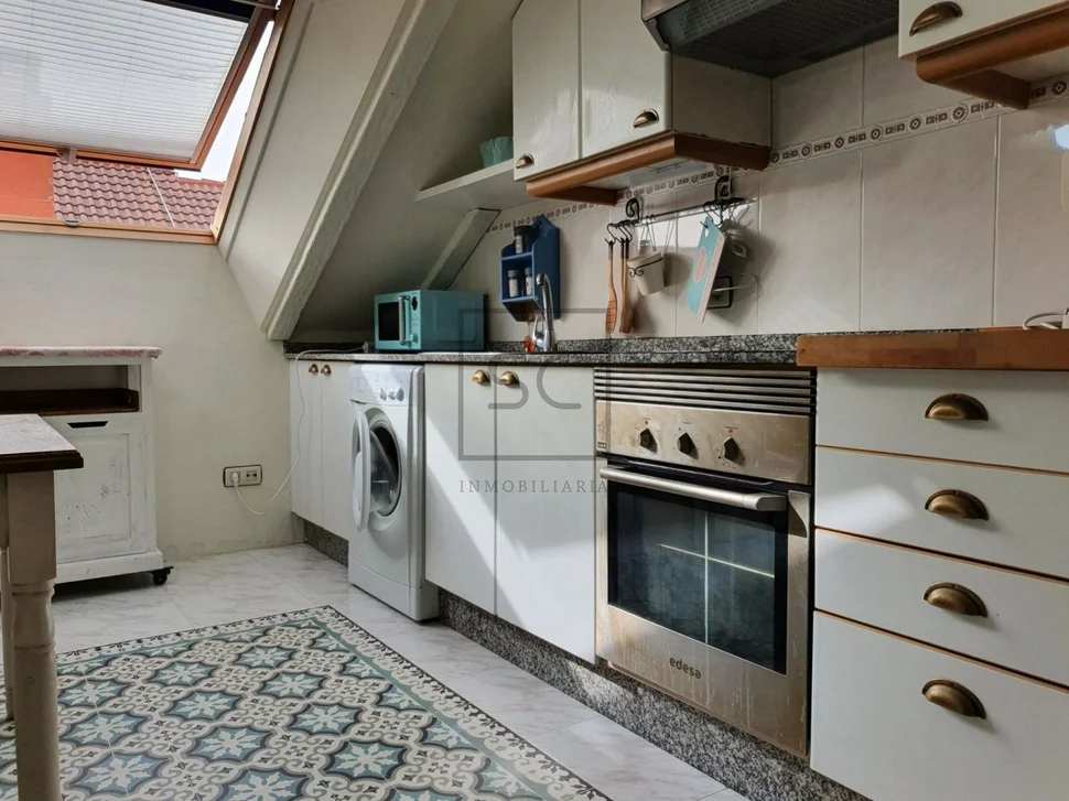 Ático con ascensor en pastoriza, arteixo