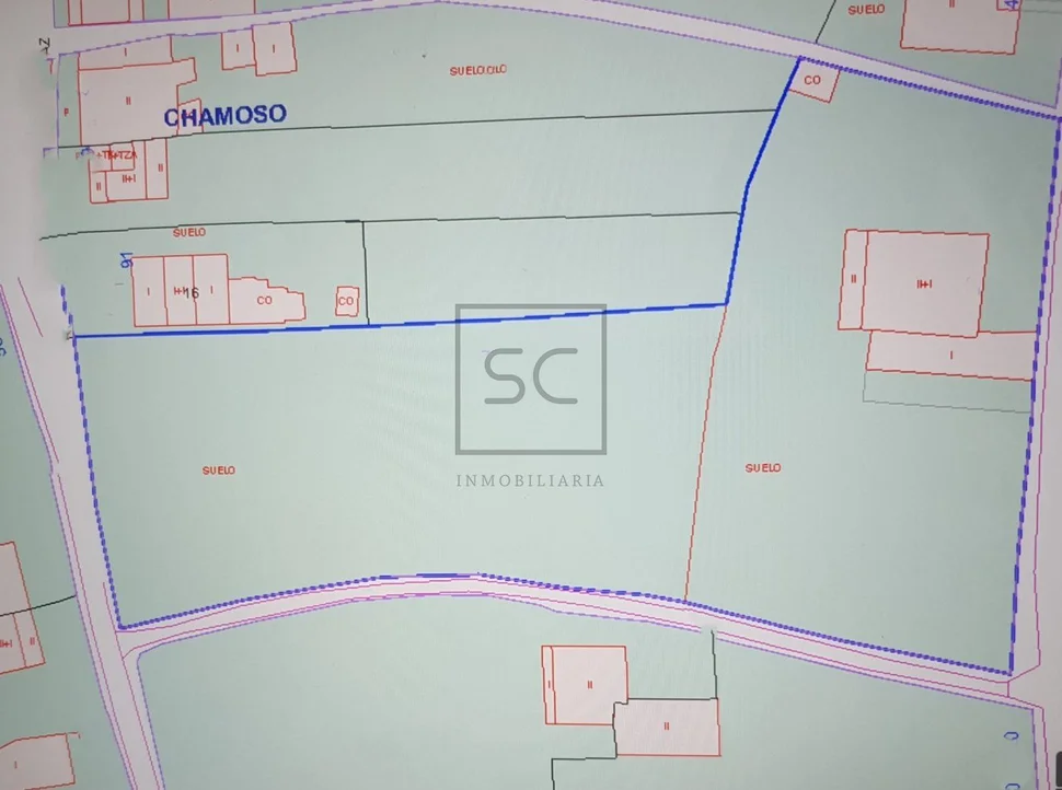 Casa con finca y vistas a la ría en chamoso, fene