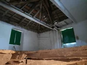 Casa de piedra para restauración integral