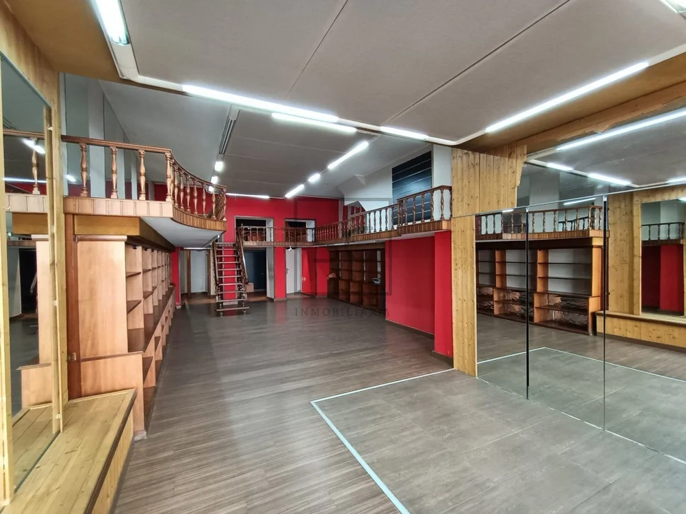 Excelente local comercial en centro, ferrol