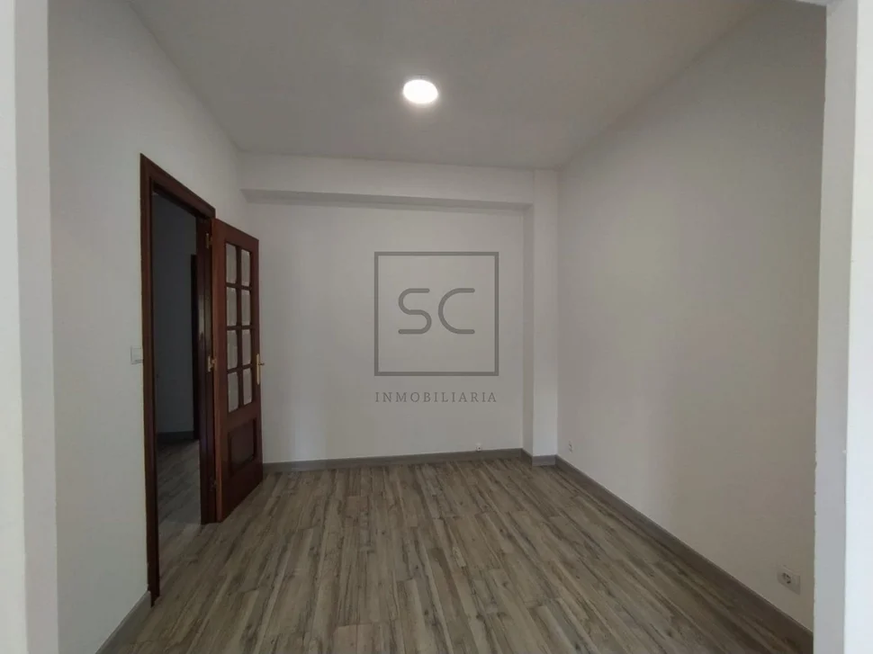 Bonito primero sin ascensor