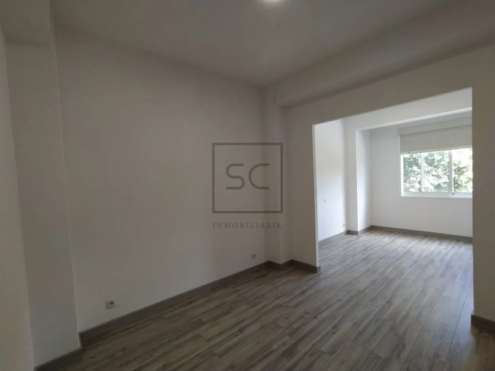 Bonito primero sin ascensor