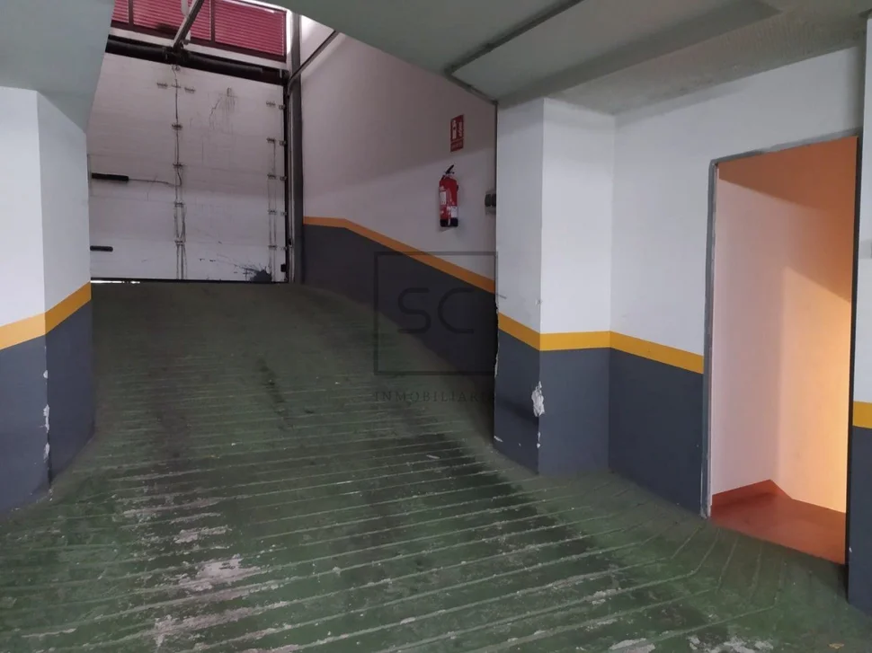 Voluminoso piso en el alto del castaño, narón