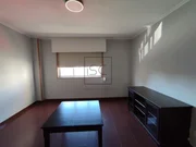 Luminosa vivienda semireformada