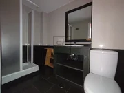 Luminosa vivienda semireformada