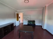 Luminosa vivienda semireformada