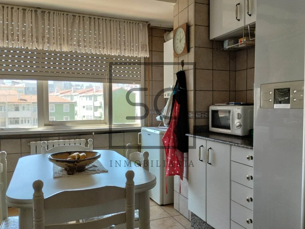 Piso grande con ascensor en coruña