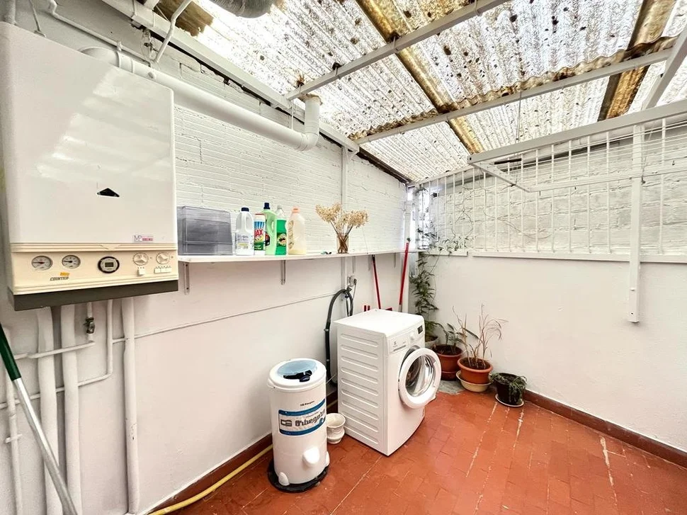 Piso con amplia terraza en la gándara, narón