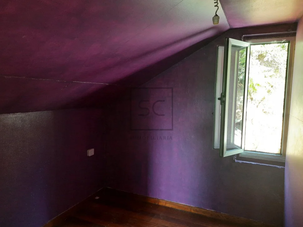 Casa unifamiliar para reforma parcial en san saturnino, san sandurniño