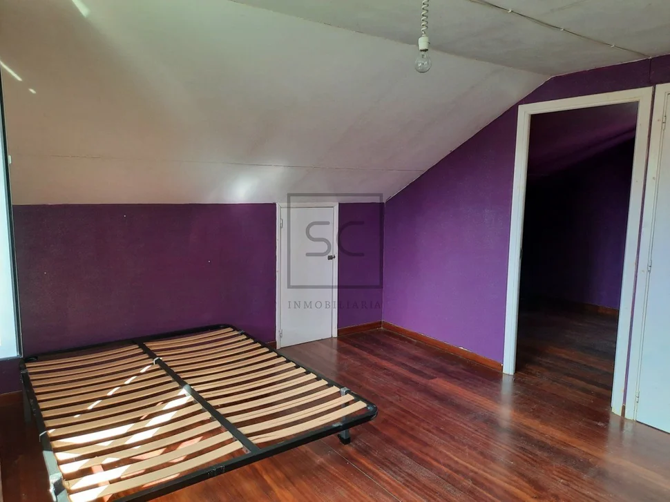 Casa unifamiliar para reforma parcial en san saturnino, san sandurniño