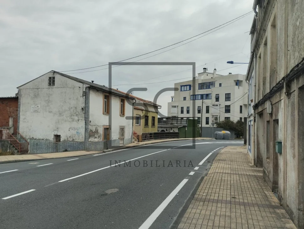 Casa con terreno para reformar parcialmente en portazgo, culleredo
