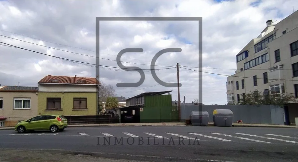 Casa con terreno para reformar parcialmente en portazgo, culleredo