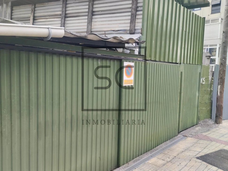 Casa con terreno para reformar parcialmente en portazgo, culleredo