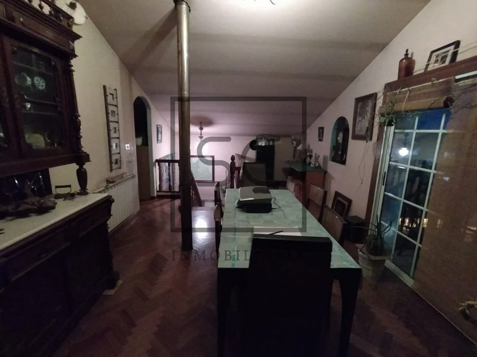 Casa con terreno para reformar parcialmente en portazgo, culleredo