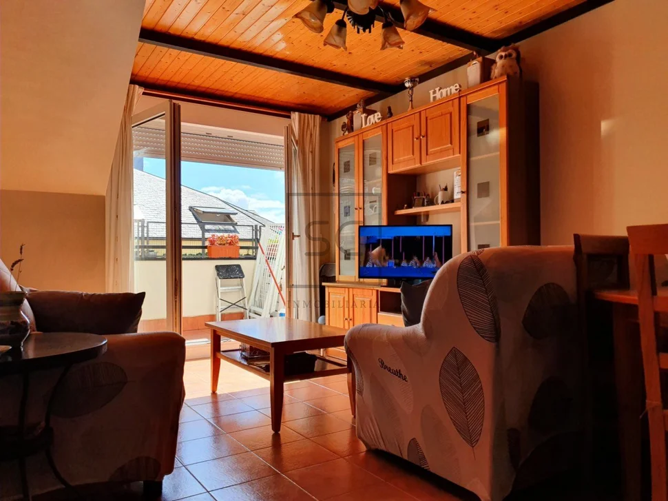 Apartamento con terraza