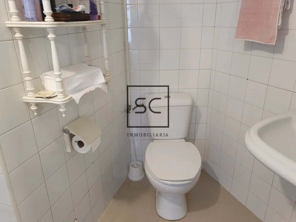 Adosado y finca en o seixo, mugardos