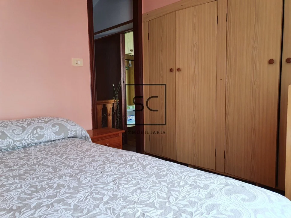 Adosado y finca en o seixo, mugardos