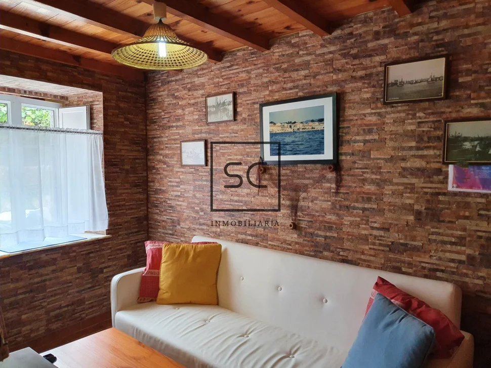 Adosado y finca en o seixo, mugardos