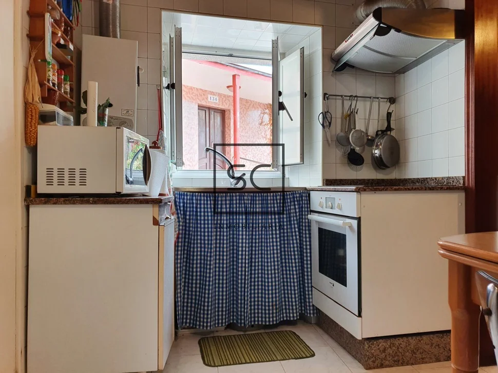 Adosado y finca en o seixo, mugardos