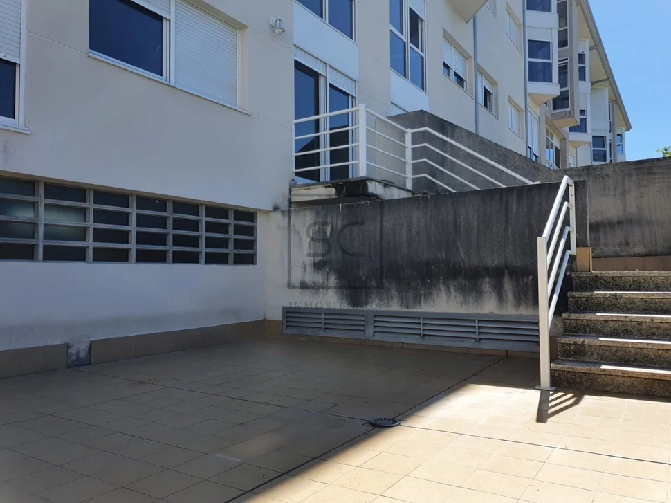 Apartamento con terraza