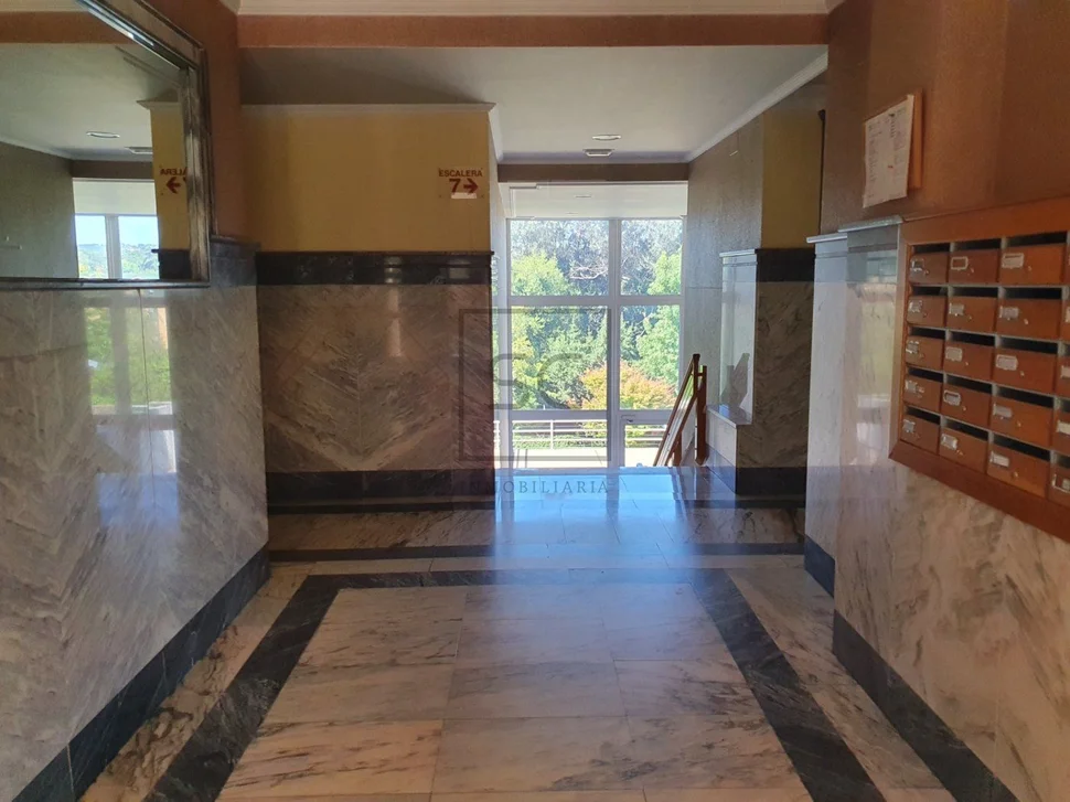 Apartamento con terraza