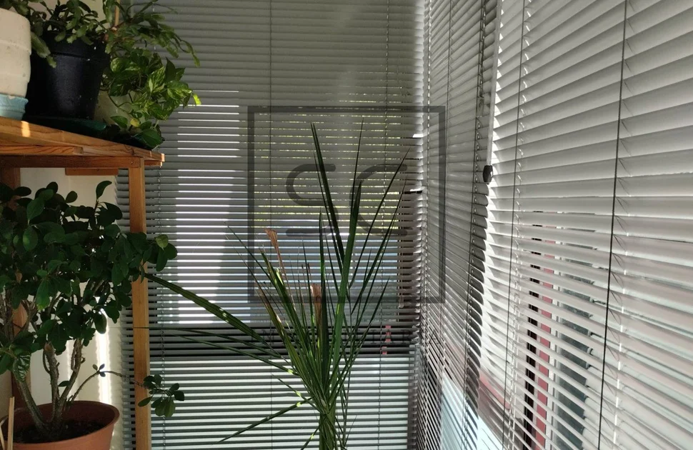 Coqueto chalet pareado con jardín en sigrás, cambre