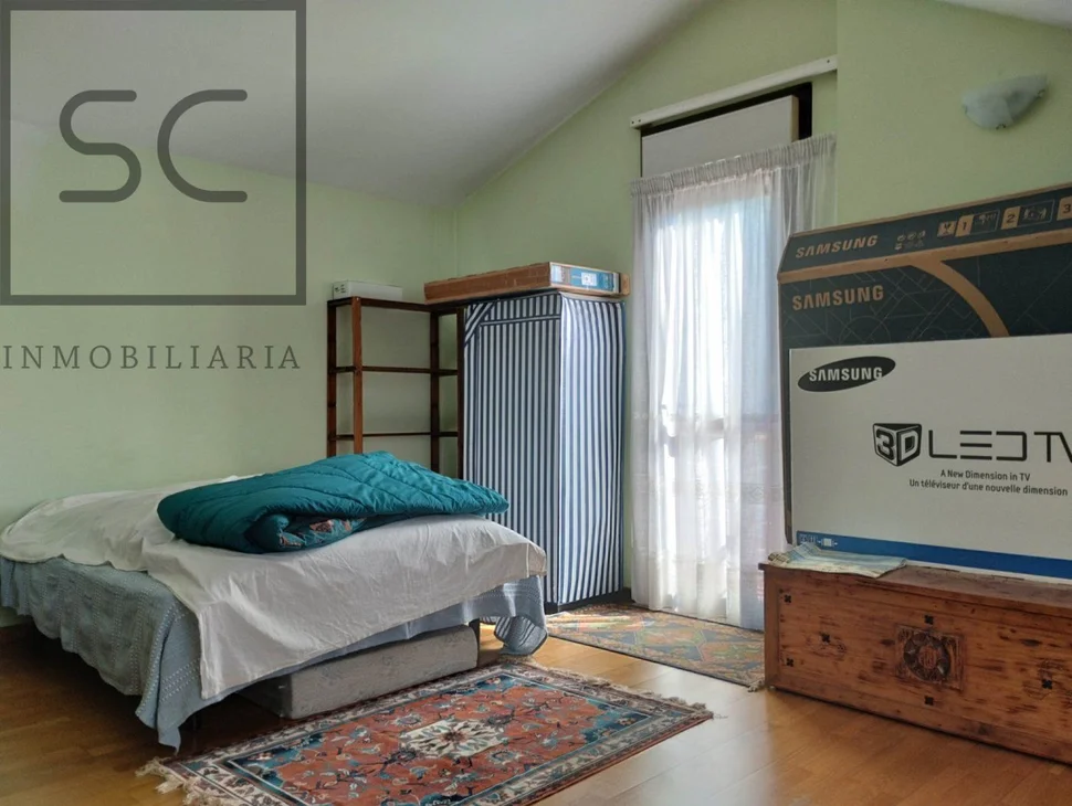 Coqueto chalet pareado con jardín en sigrás, cambre