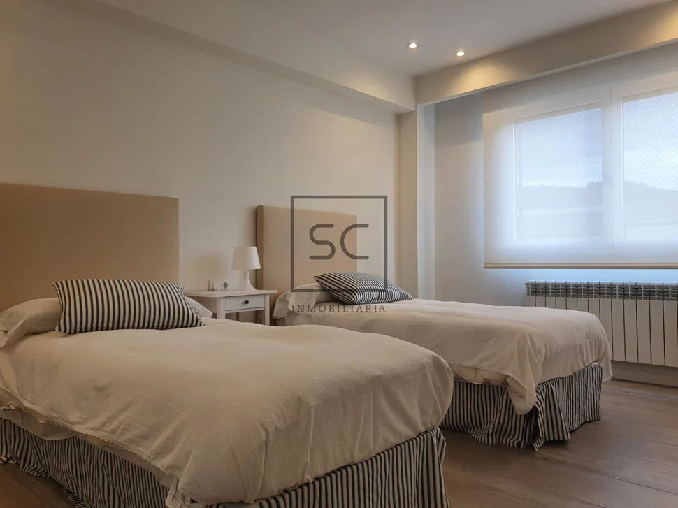 Amplio piso a 100m de la playa en cabañas, cabanas