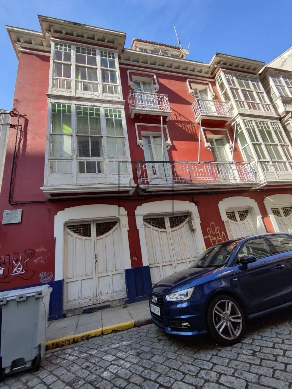 Edificio en pleno centro de el centro, ferrol