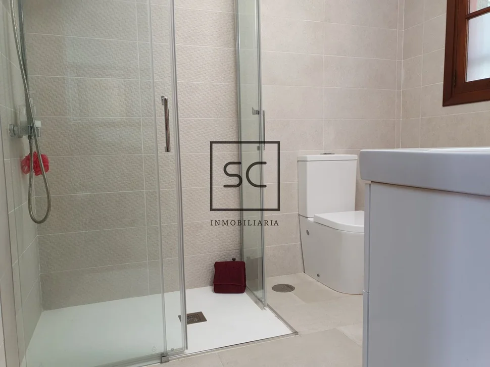 Chalet con piscina y finca en maniños, fene