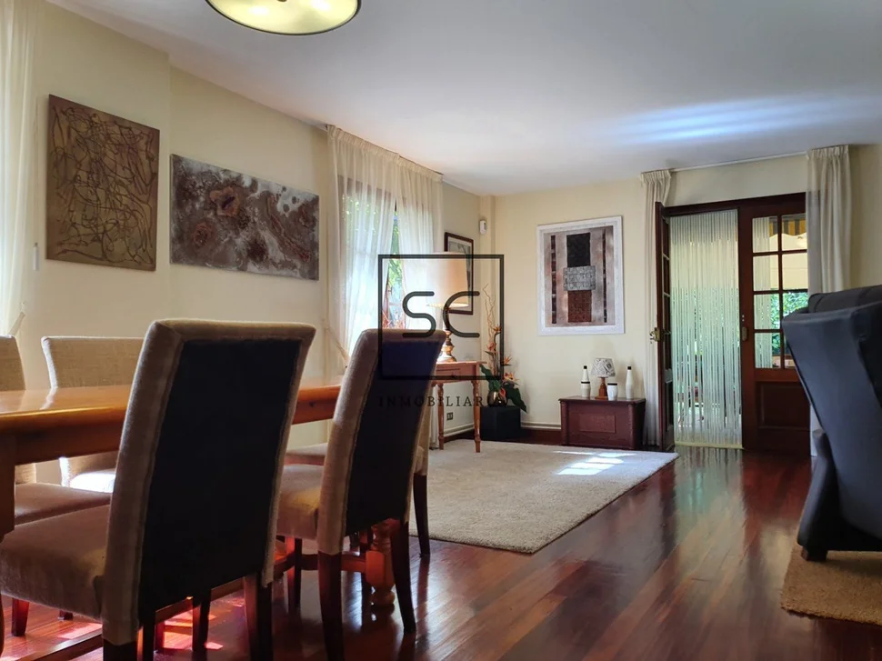 Chalet con piscina y finca en maniños, fene