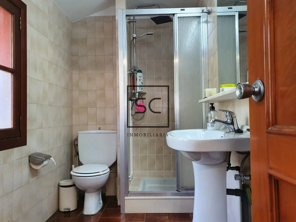 Chalet con piscina y finca en maniños, fene