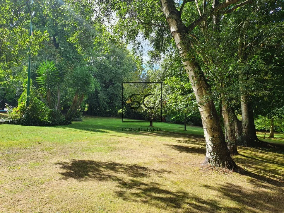 Chalet con piscina y finca en maniños, fene