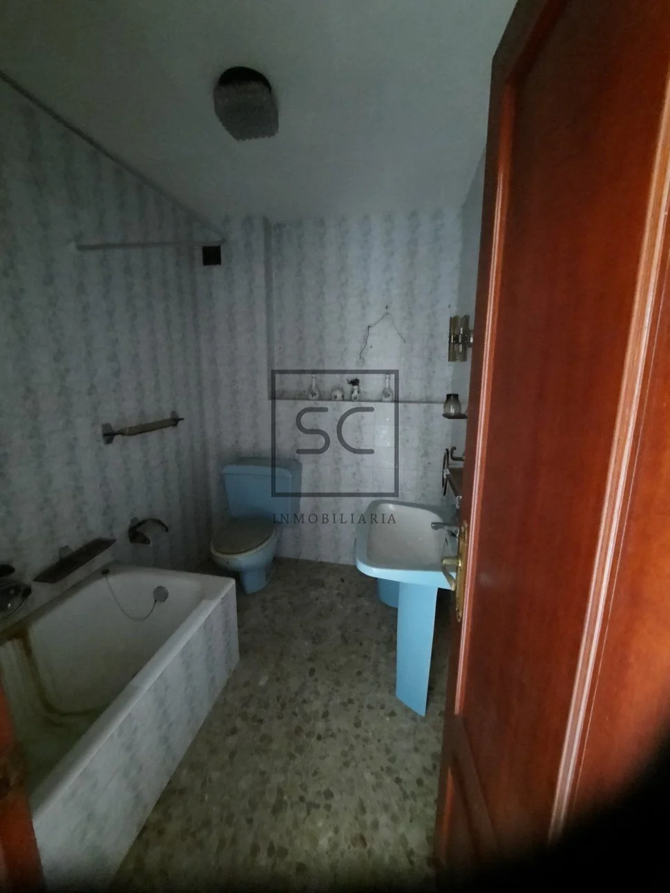 Vivienda adosada para reforma integral en piñeiros, narón