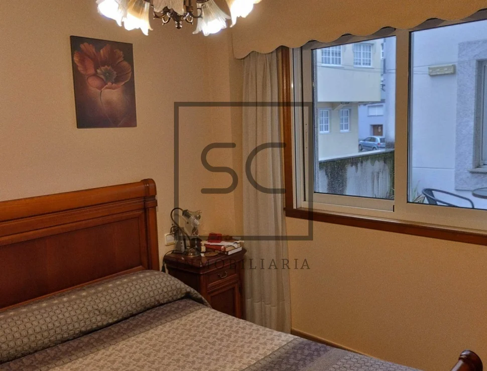 Piso con terraza, ascensor y garaje